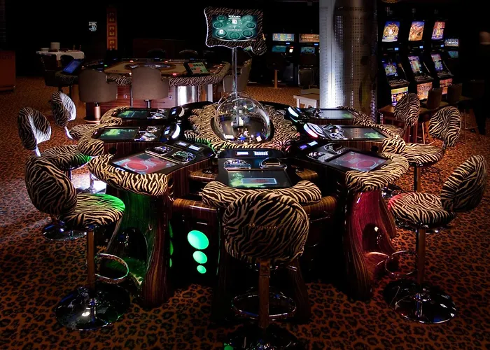 מלון Hotel Grosuplje 3*